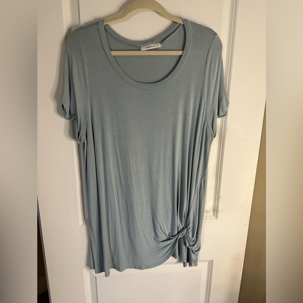 Blue/Green short sleeve top